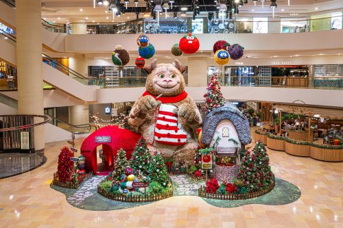 ChristmasVille-Woollywood