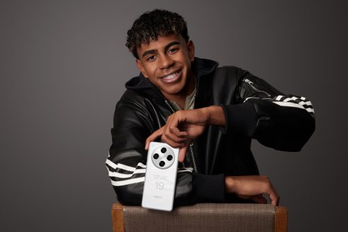 Picture-Lamine-Yamal-and-OPPO-Fi