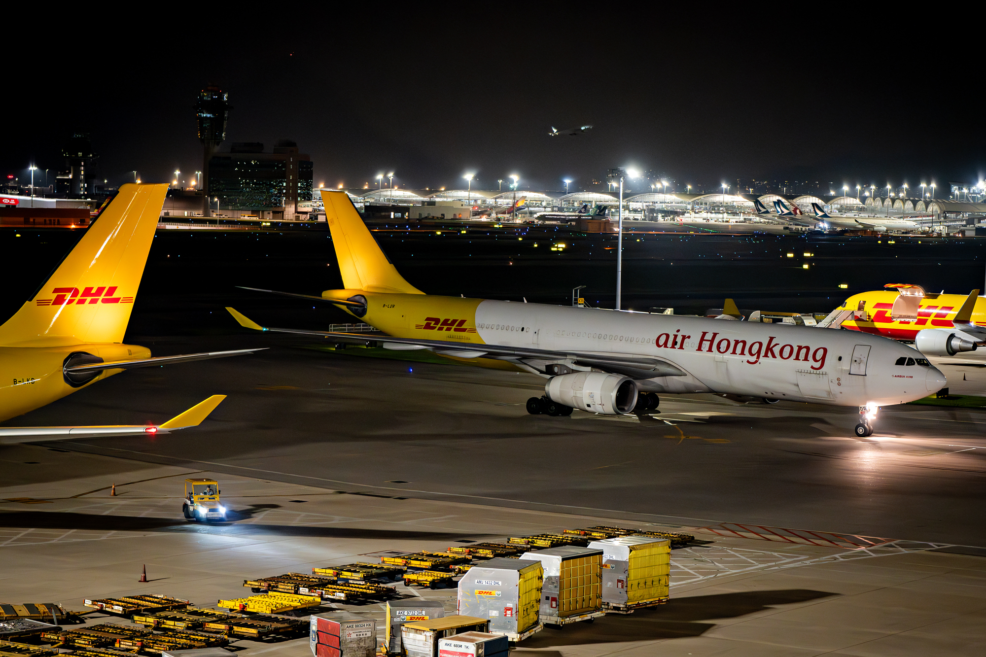 DHL Express modernizes aircraft fleet, welcomes A330 freighters