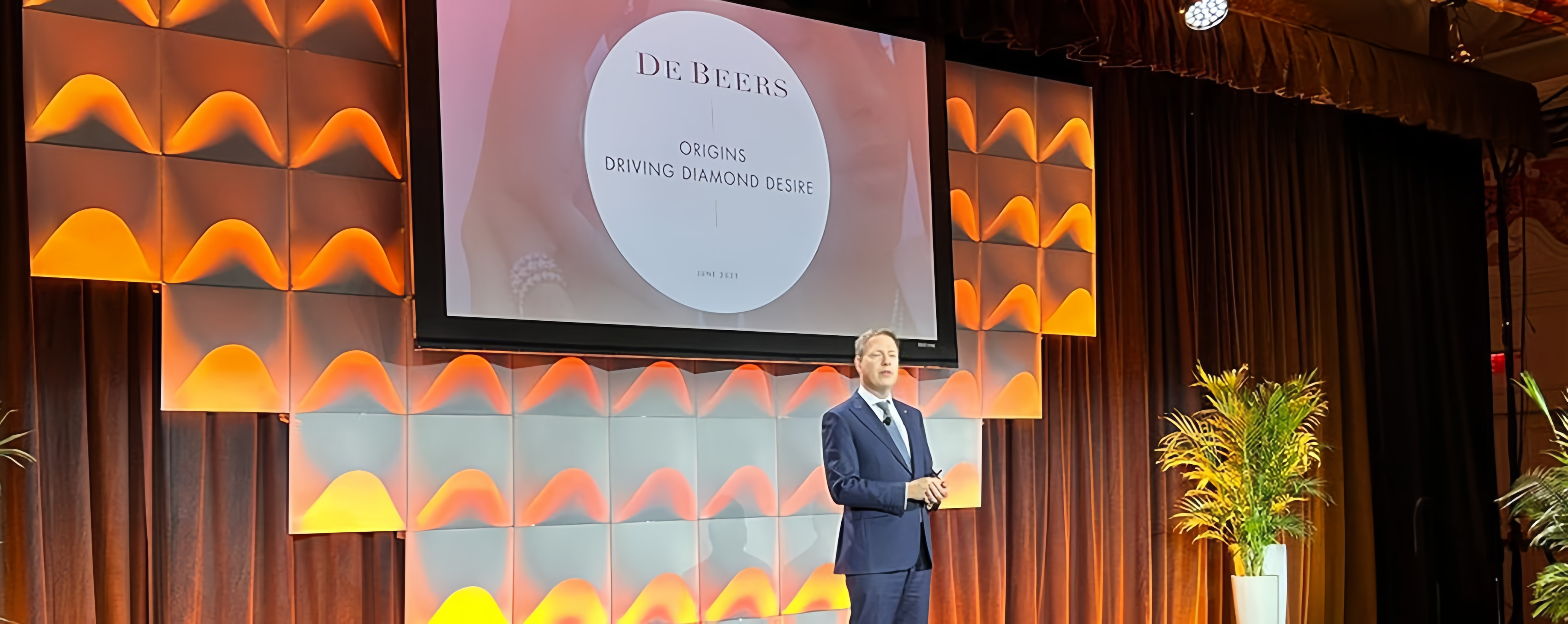 Al Cook, Chief Executive Officer of De Beers Group announces the Origins strategy at JCK.