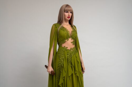 MTHK-New-Taylor-Swift-Wax-Figure