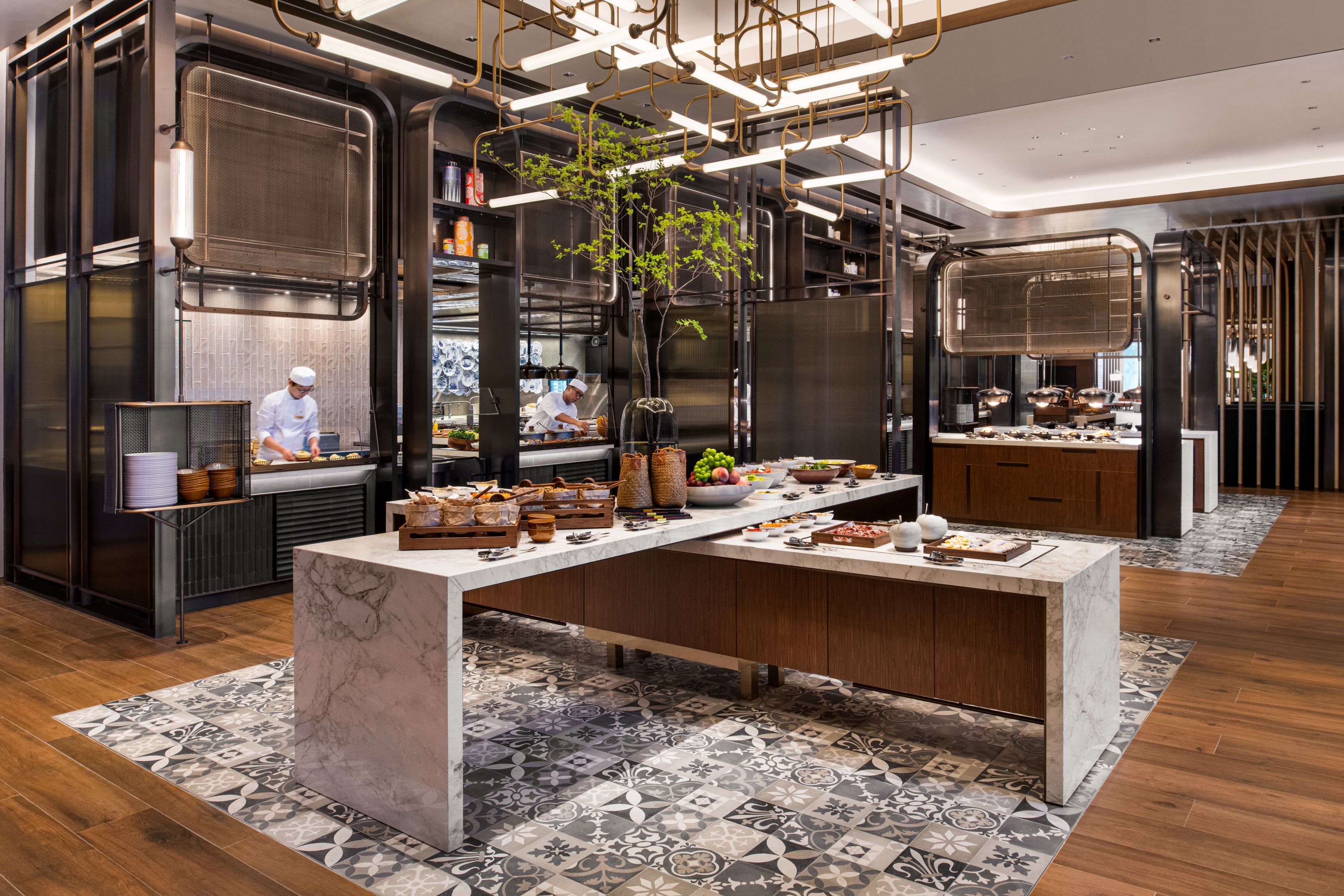 Andaz Kitchen is also home to dynamic culinary venues, where guests can experience authentic flavours of Macau and classic dishes from around the world.