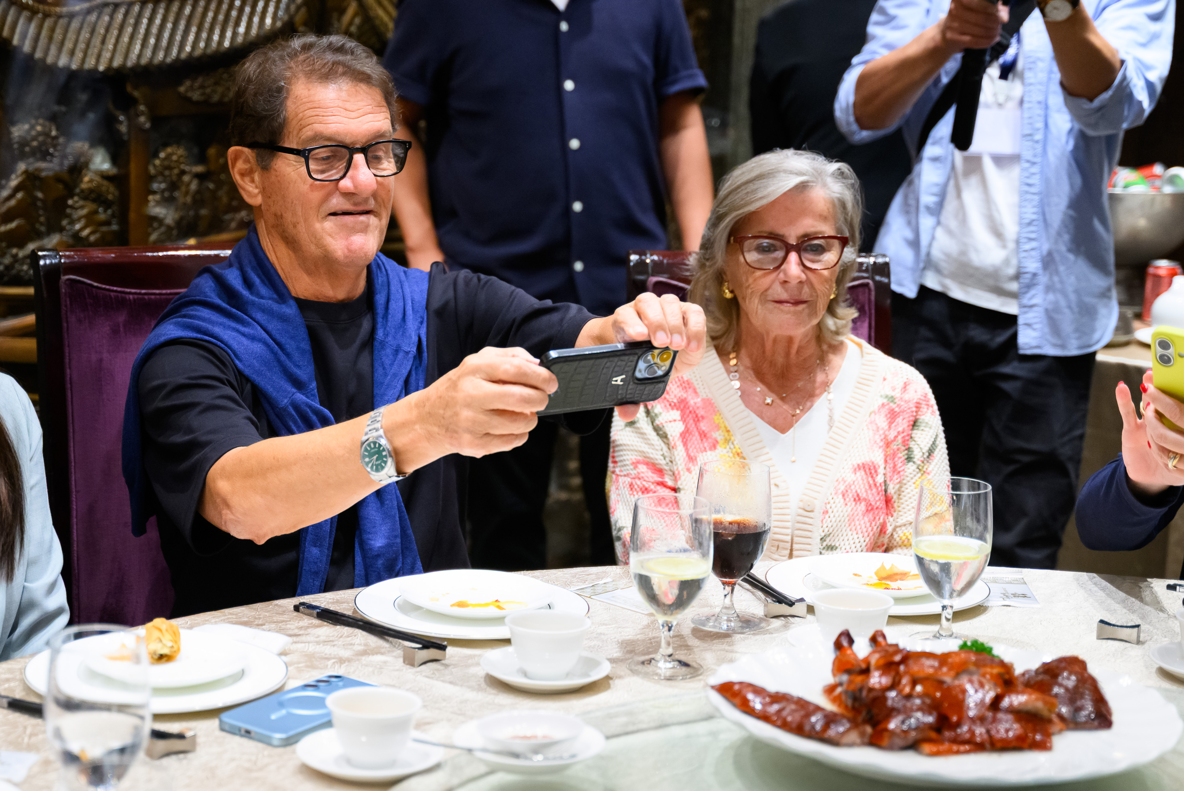 Fabio Capello savored the traditional Hong Kong cuisine