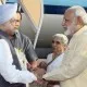 Narendra Modi And Manmohan Singh Face To Face 10
