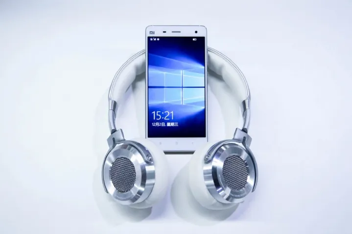 Windows 10 ROM for Xiaomi Mi 4