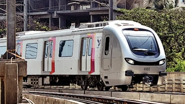 Metro Coaches Shipped To Australia