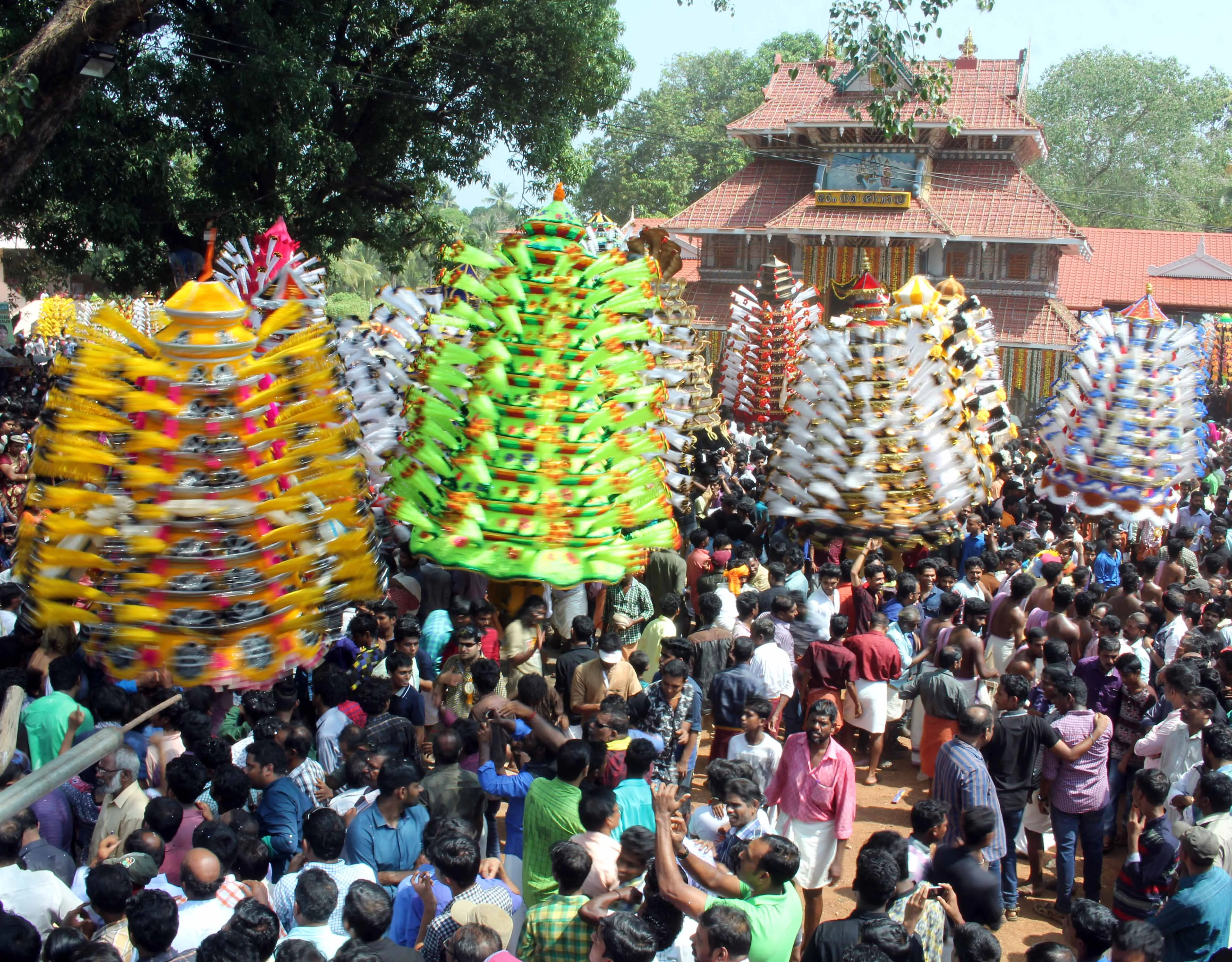 kavadiyattam8