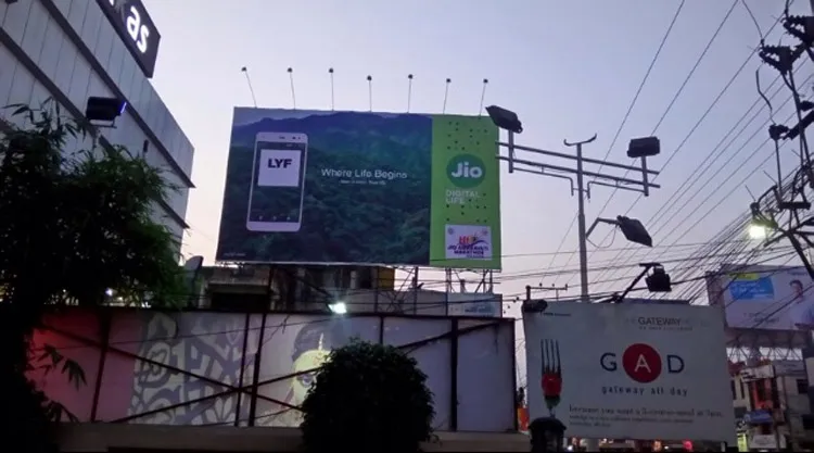 reliance jio hoardings