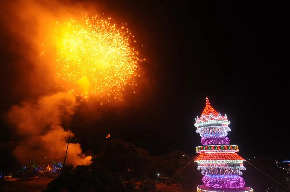 Fireworks rt