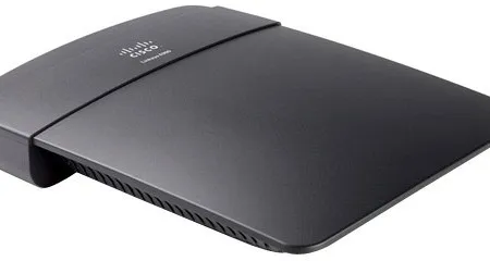 Linksys E900 300 Mbps WiFi Router