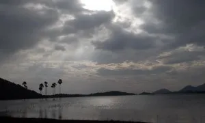 Malampuzha Dam From Kava.