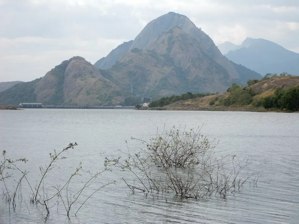 Malampuzha Dam From Kava..