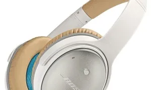 Bose QuietComfort 25 Acoustic Noise Cancelling Headphones