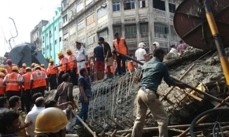 Live Kolkata Flyover Collapse