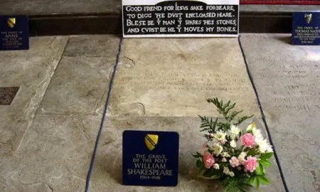 Shakespeare Grave