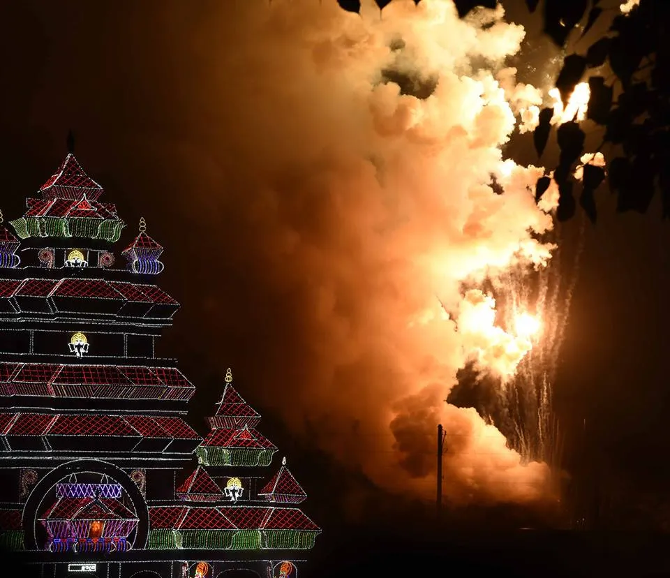 The Uthralikkavu festival Sample Fireworks 27