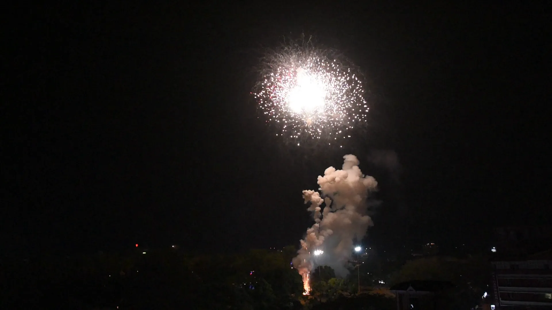 sample fireworks (8)