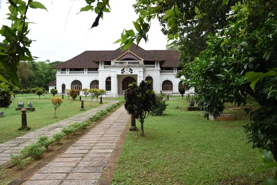 Sakthan (7)