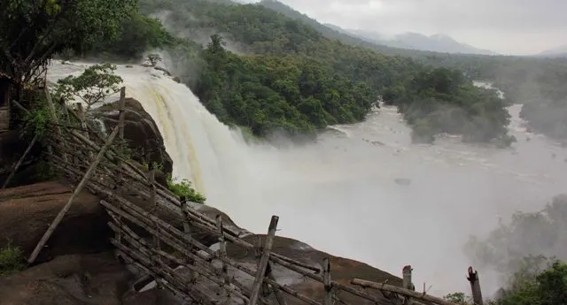 Athirappilly (1)