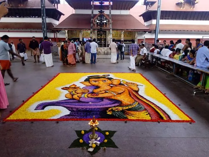 flower-decorations-at-guruvayoor-temple-2