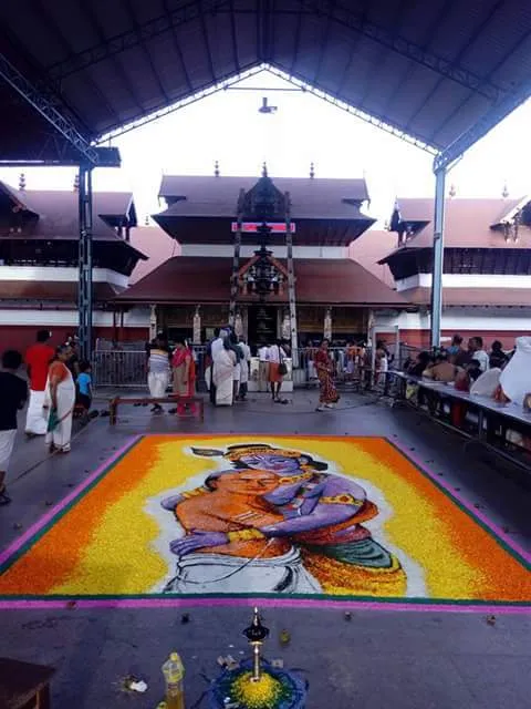 flower-decorations-at-guruvayoor-temple-3