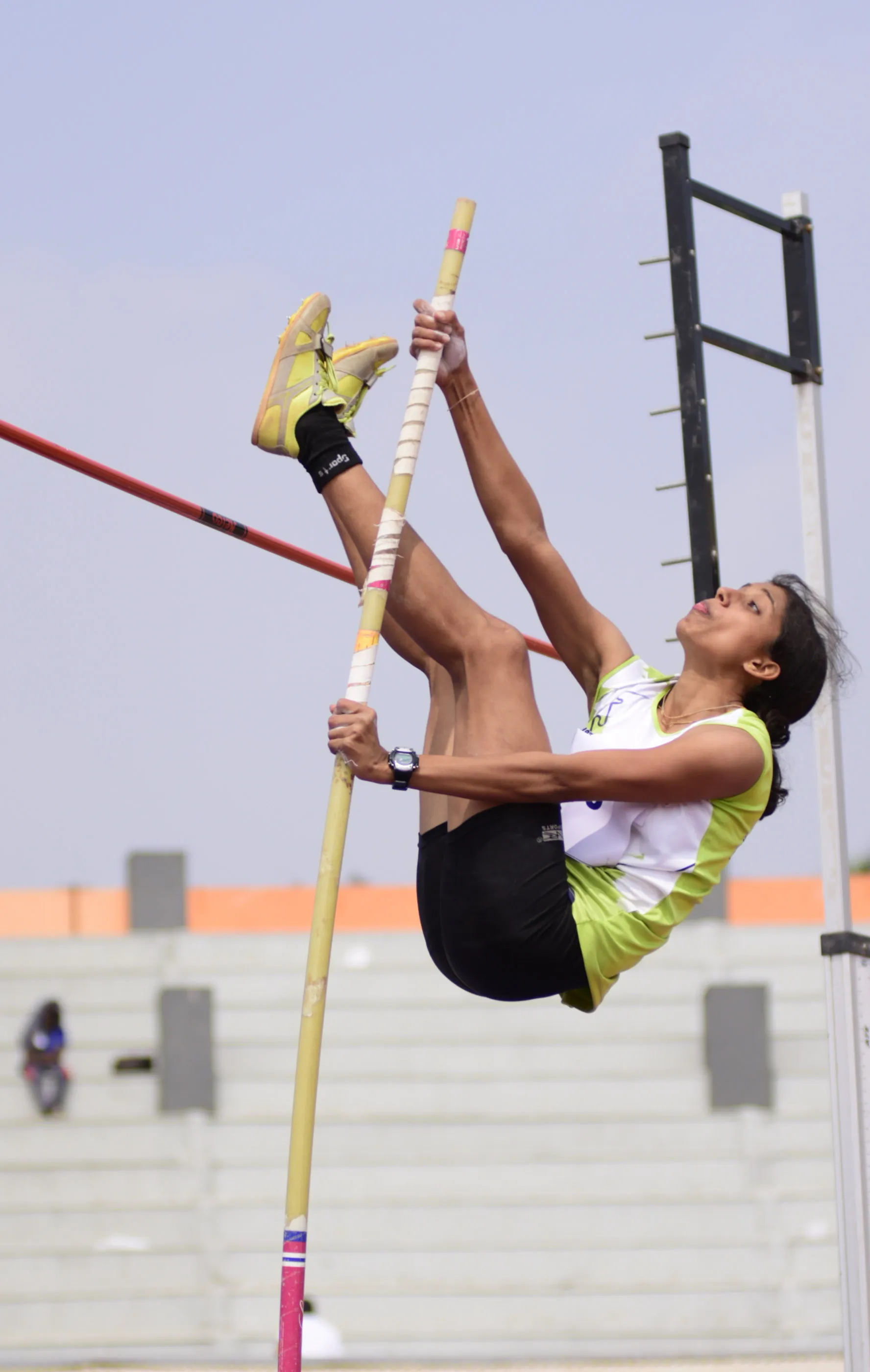 Reshma Raveendran FIRST Wimen Pole Vault MG University .. Johnson (5)