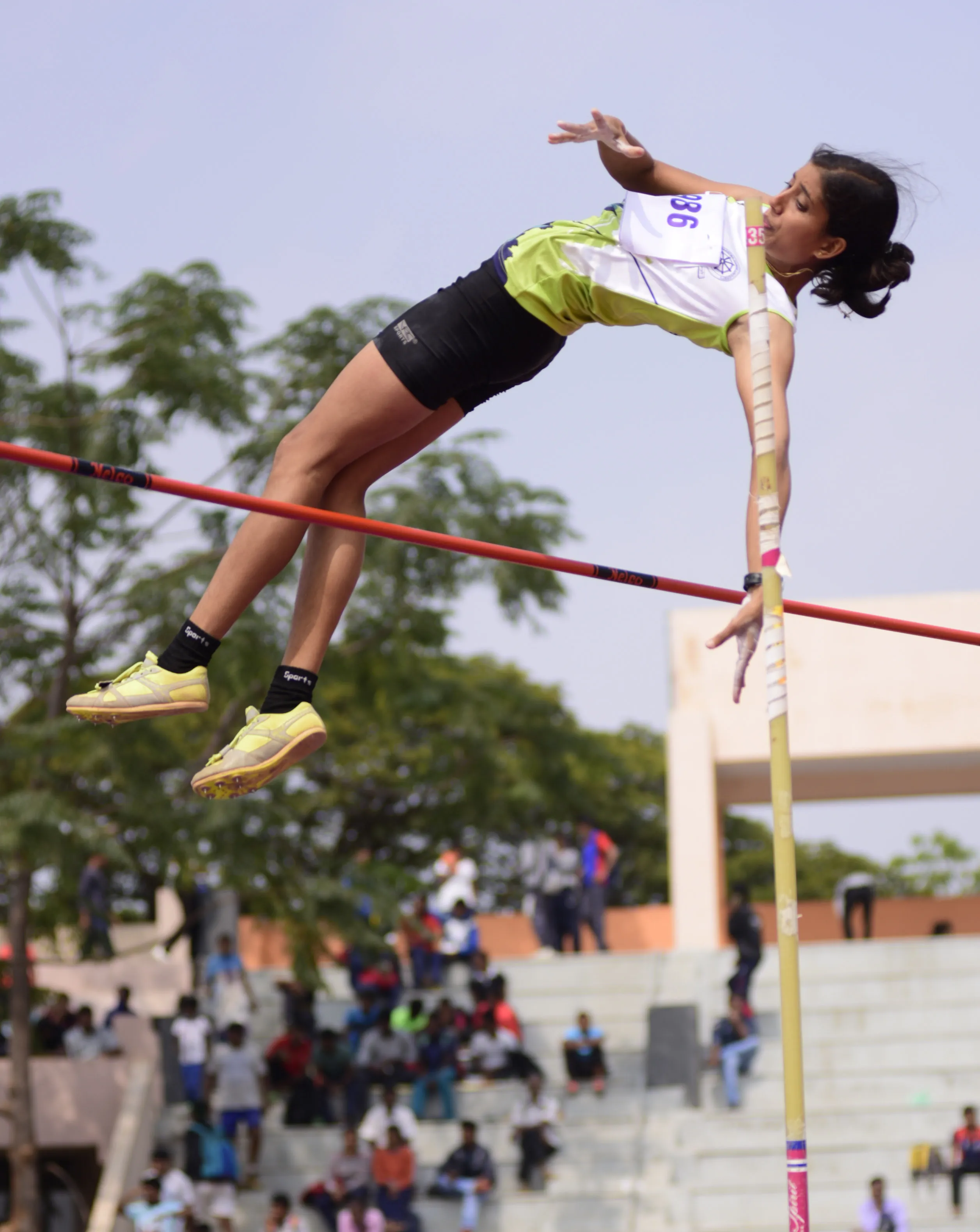 Reshma Raveendran First Pole Vault MG University (2)