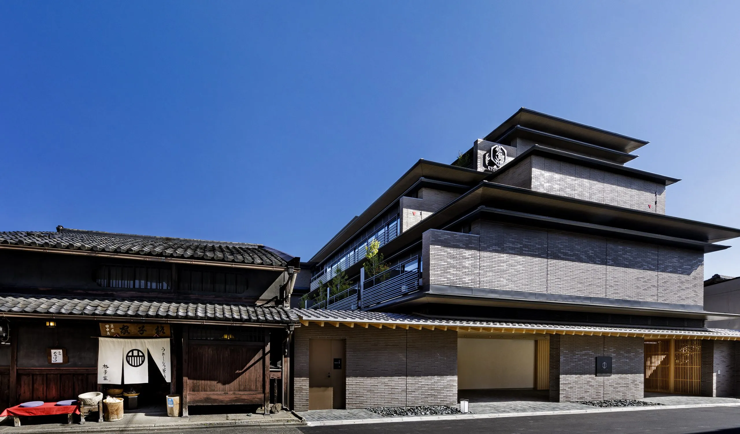Garrya-Nijo-Castle-Kyoto