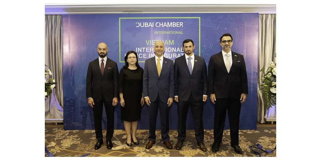 Dubai_International_Chambers_new_representative_office_in_Vietnam-1