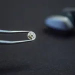 Conamara 6mm Black Bg And Earbuds