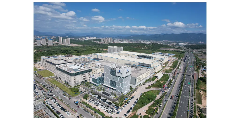 HithiumE28099s_Xiamen_battery_production_plant-1
