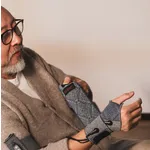 KnitWarm Wrap Red Dot Award Winner