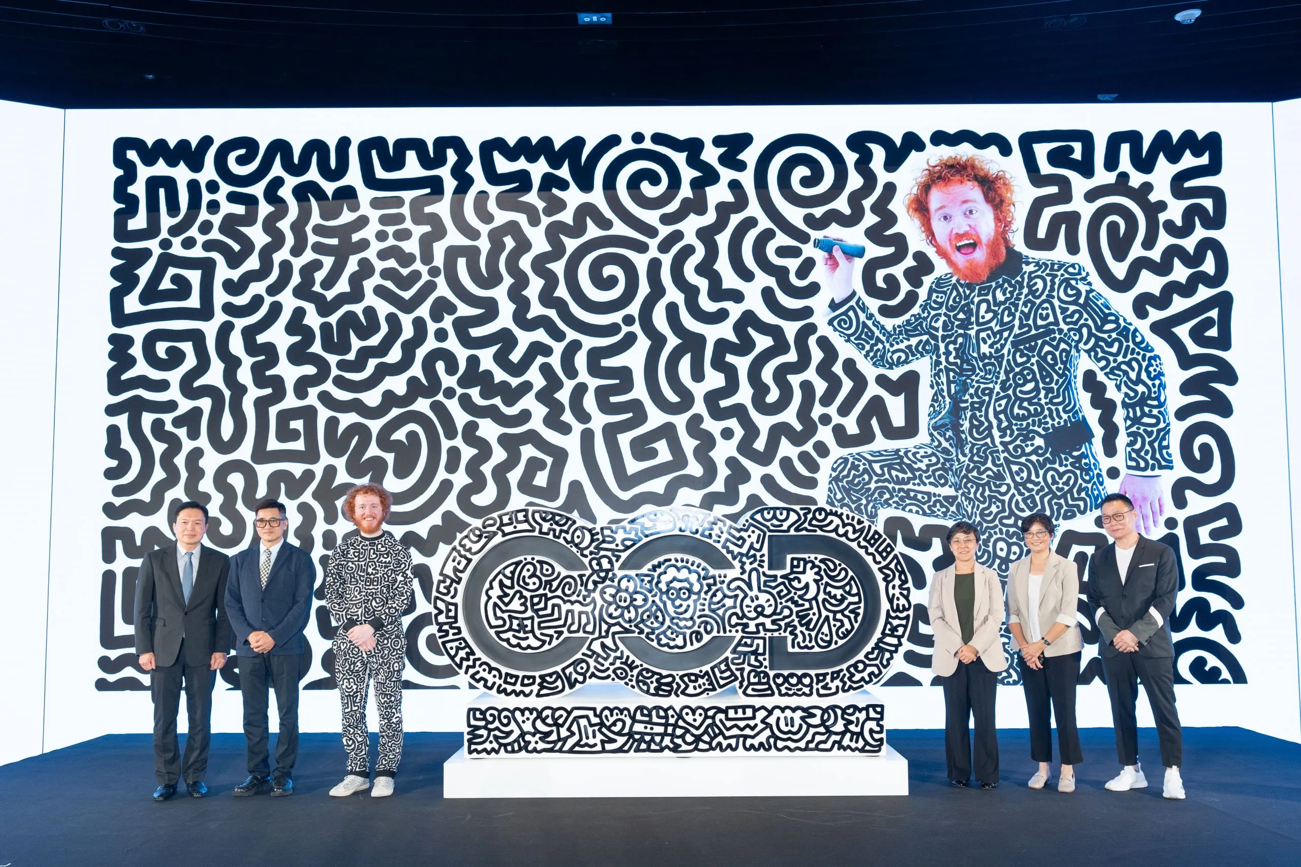 Mr-Doodle-Live-Creation-Performa-1