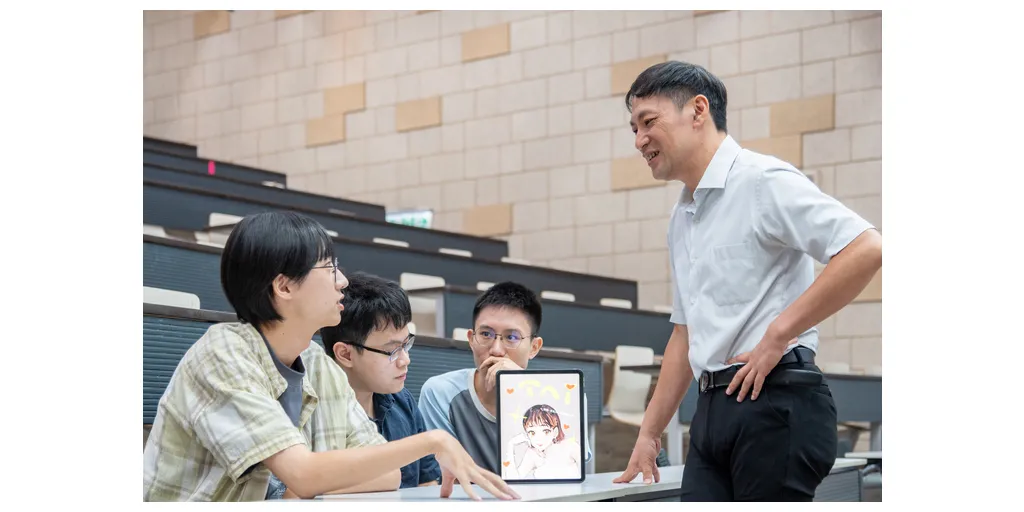 TSING_HUA_UNIVERSITY_Photo1-1