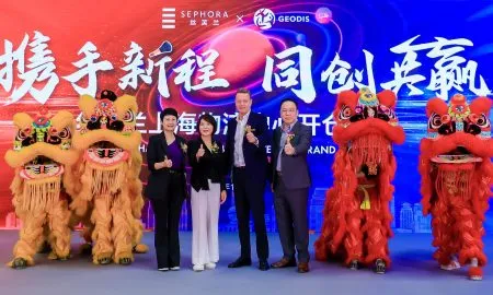 Both Management Teams With Lions