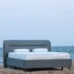 DeRUCCI T11 Pro Smart Mattress At Beach
