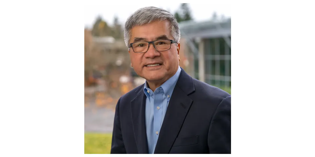 Gary_Locke-1