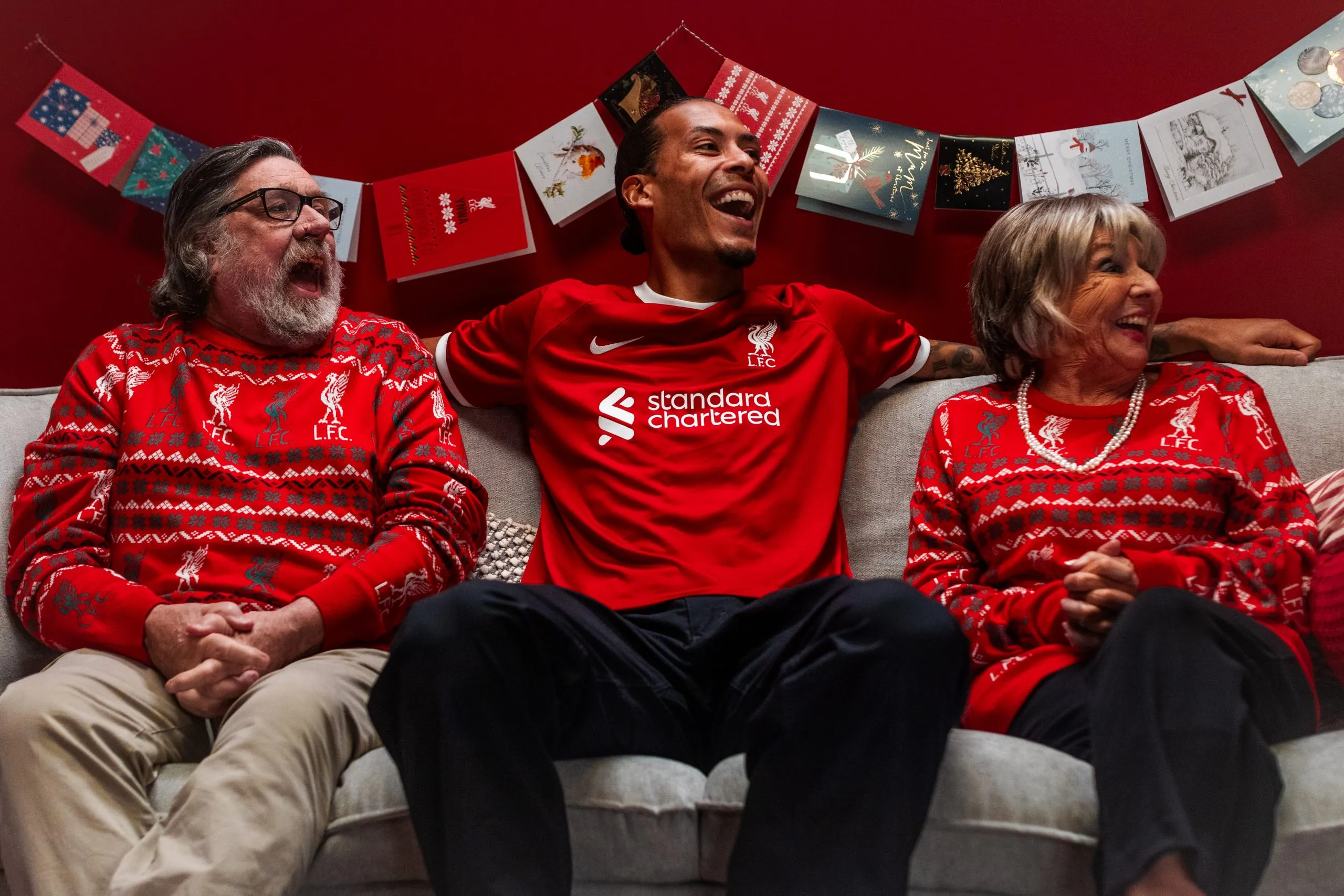 LFC-RETAIL-CHRISTMAS-BTS-20