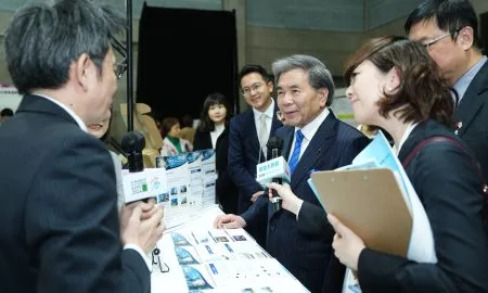 Kumamoto Governor Kabashima S Fr