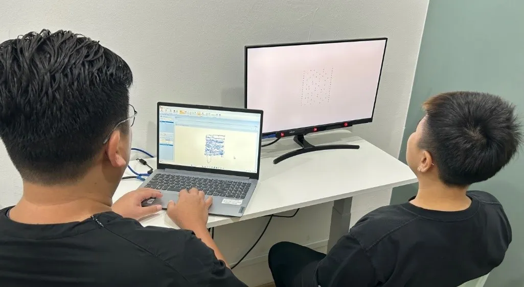 Performing-eye-tracking-speed-an