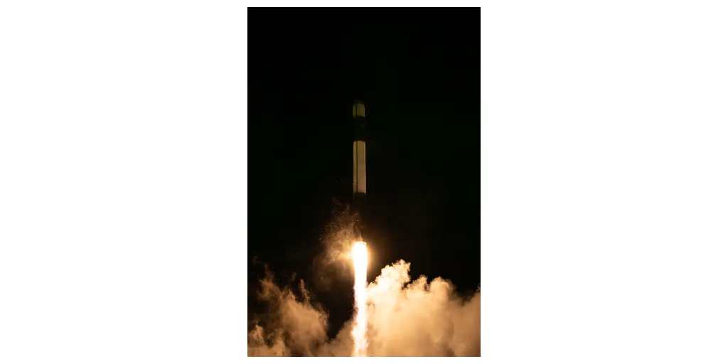F48_LiftOff-001_Med