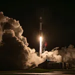 F50_Lift_Off-001_Med-1
