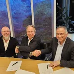 Vonage_signing_of_a_Memorandum_of_Understanding_MOU_with_Telstra-1