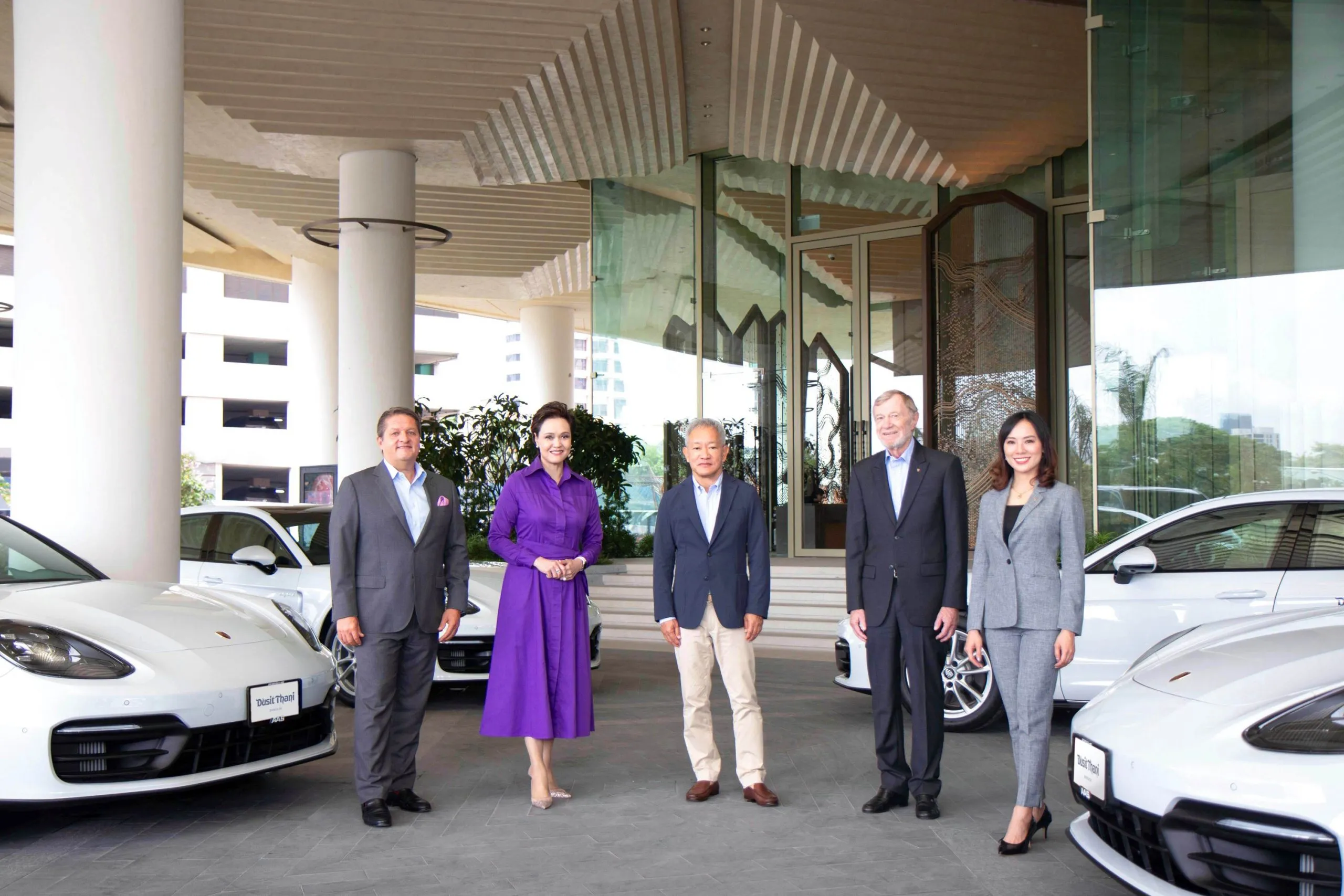 Dusit-x-Porsche