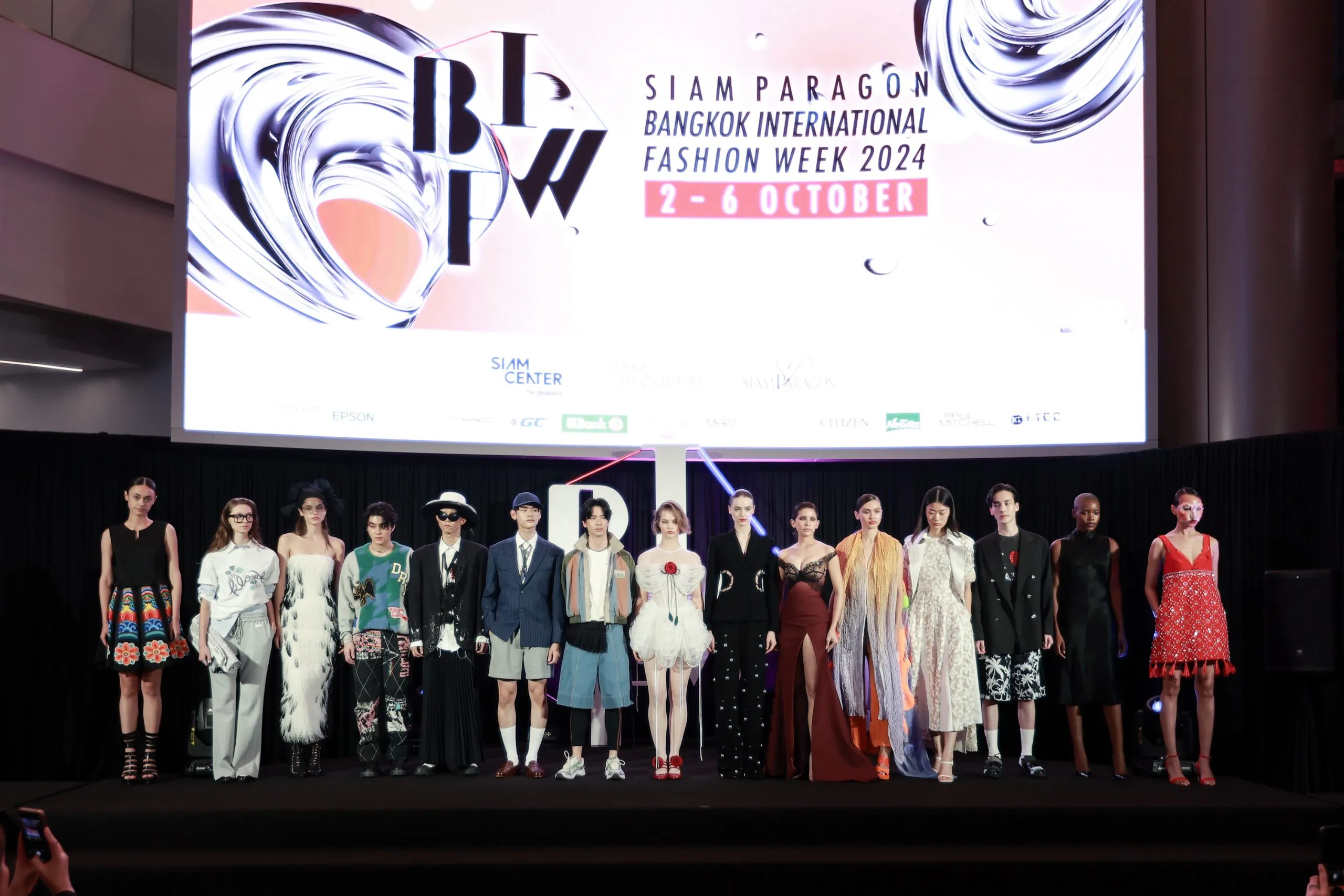 Press-conference-brand-show-from