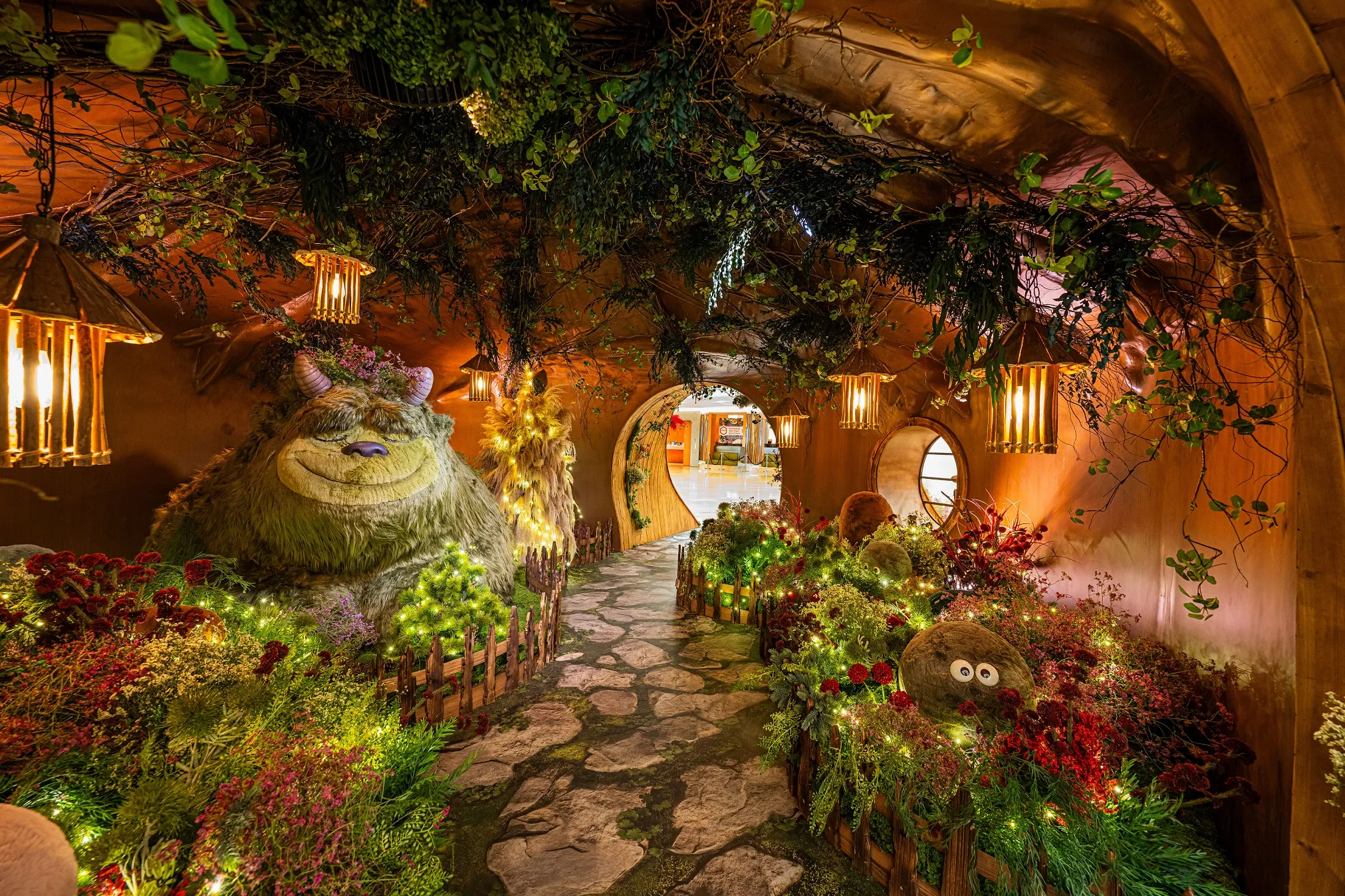 ChristmasVille-Fir-Cavern