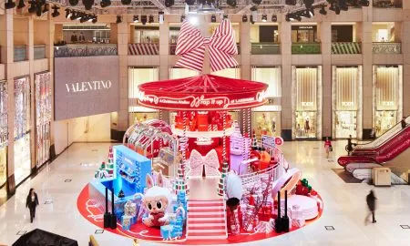 LANDMARK Christmas 1 1 