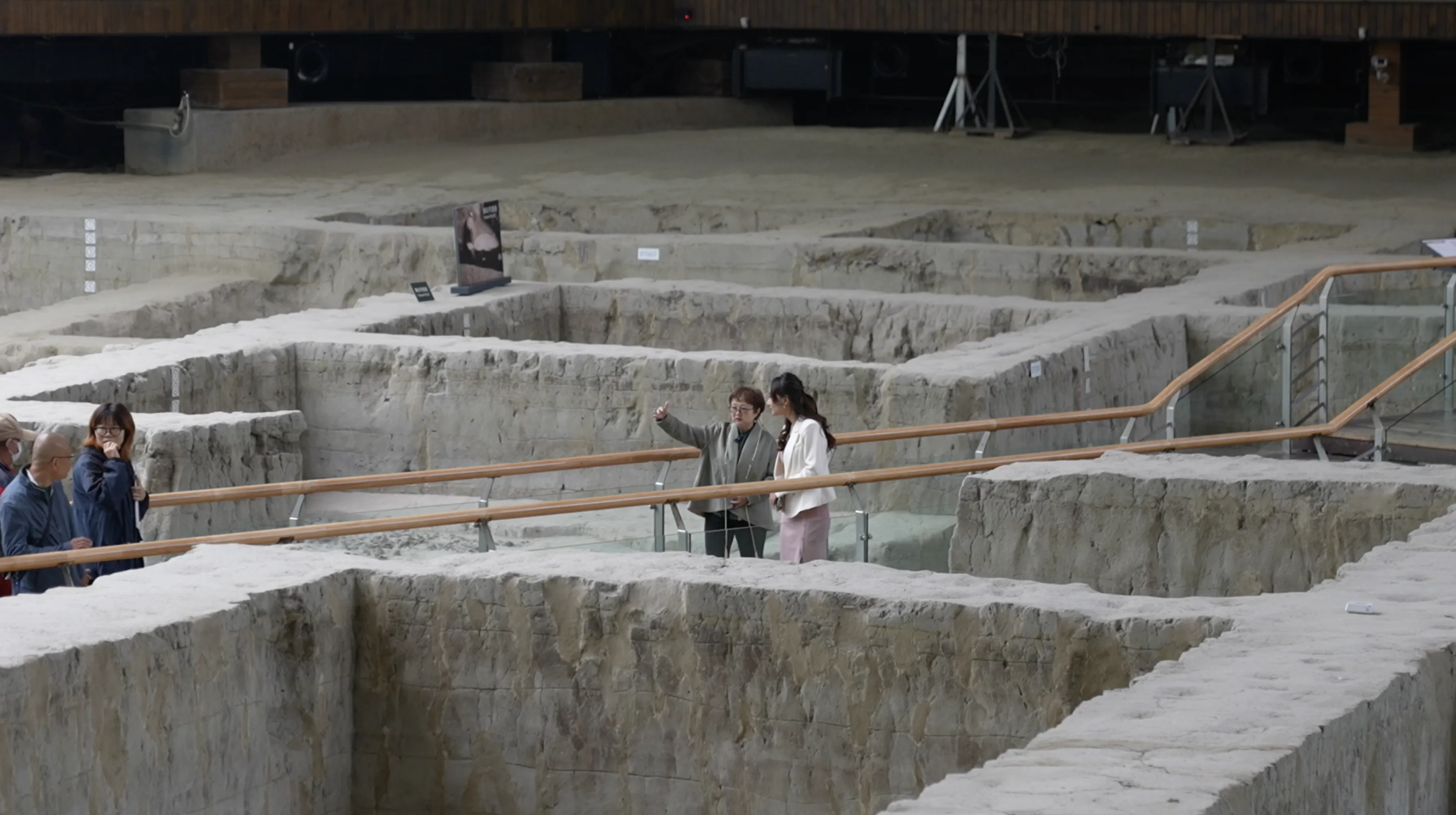 PICTURE-INSERT-JINSHA-SITE-MUSEU