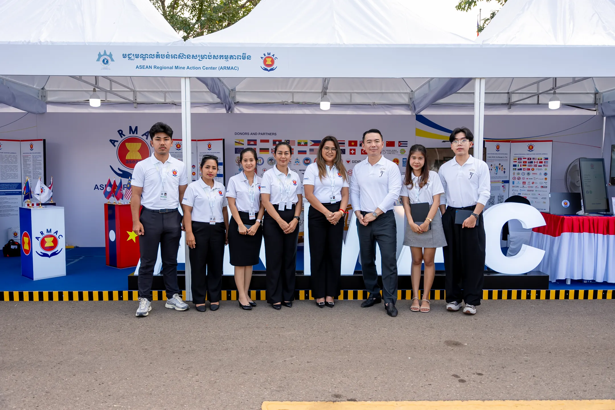 6c-PF-and-ARMAC-team-group-phot