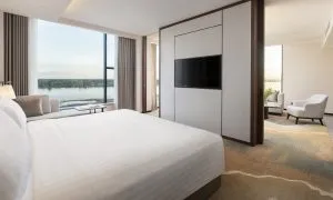 Amari Vientiane Junior Suite Riv